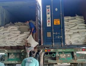 hình ảnh BỐC XẾP VẬN CHUYỂN CONTAINER GẠO TỪ LONG AN ĐI BÀ RỊA VŨNG TÀU