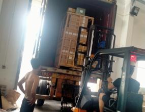 hình ảnh BỐC XẾP BẰNG XE NÂNG QUẬN 8