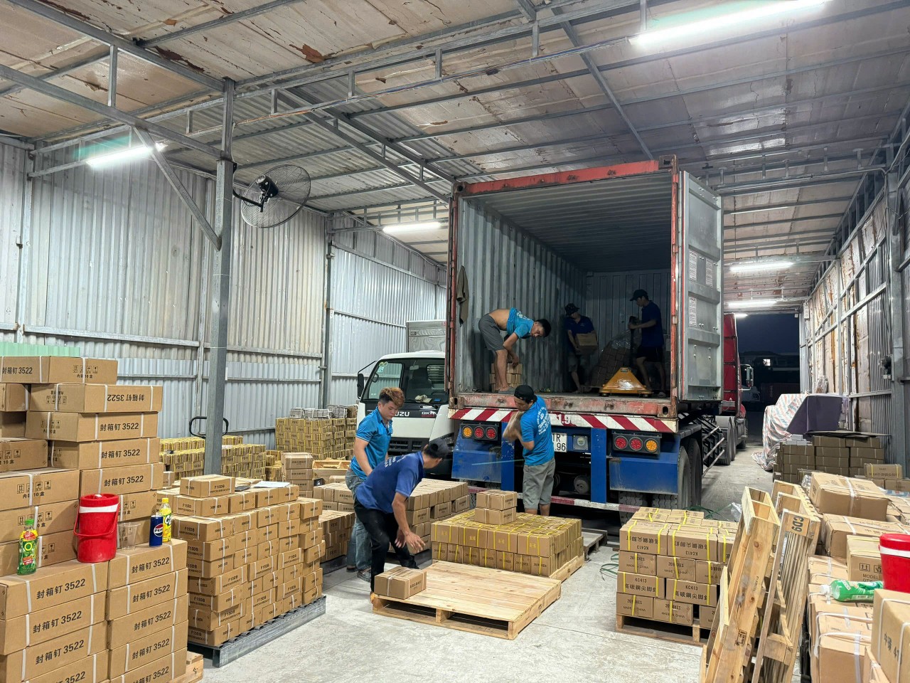 dịch vụ đóng container
