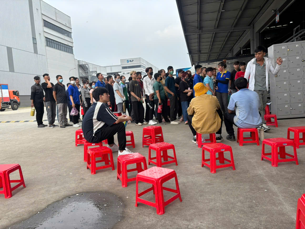 cho thuê lại lao động thời vụ