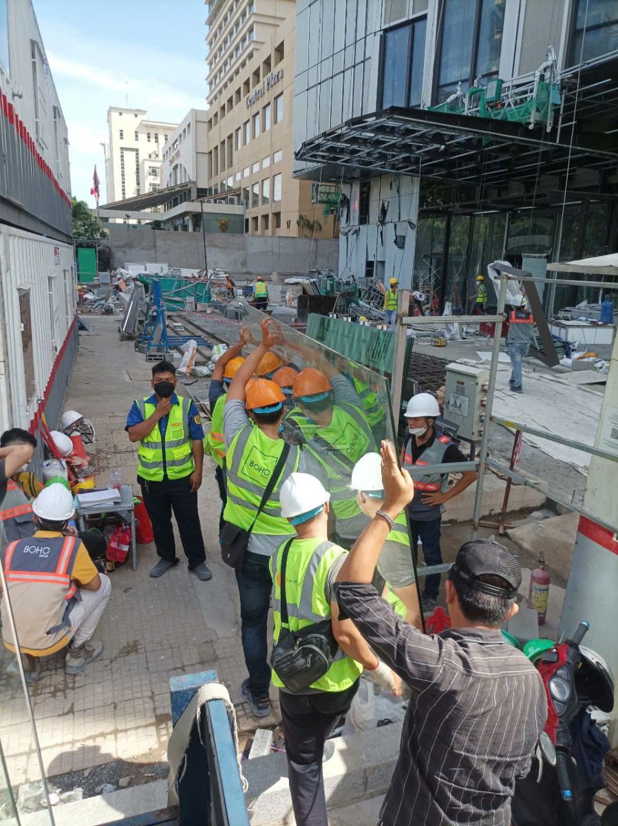 bốc xếp container tphcm